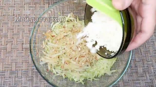 В сезон КАБАЧКОВ это блюдо готовлю через день. Не надоедает. Вкуснятина из Кабачков. Два рецепта.