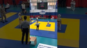 соревнования кумитэ 6-7 лет(каратэ)