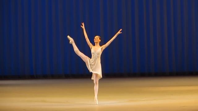 Елизавета Крутелева - Вариация из балета "Талисман" смотреть онлайн