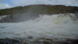 Водопады в районе Заозерска