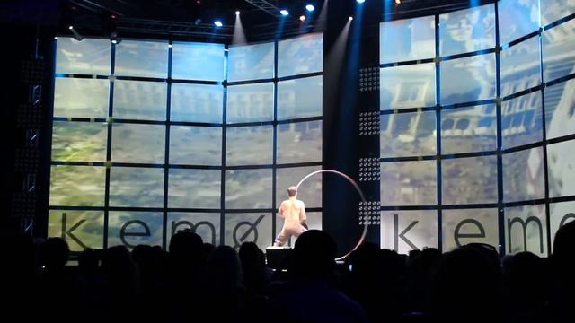 Kemon Days 2012_ мальчик с обручем.MOV смотреть онлайн