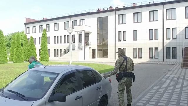 ФСБ показала видео задержания в КБР боевиков из банды Басаева и Хаттаба