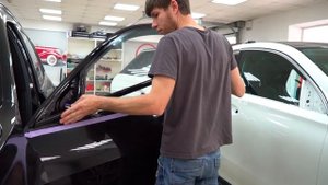 BMW X7 легальная Тонировка  установка стёкол с электротонеровкой onglass