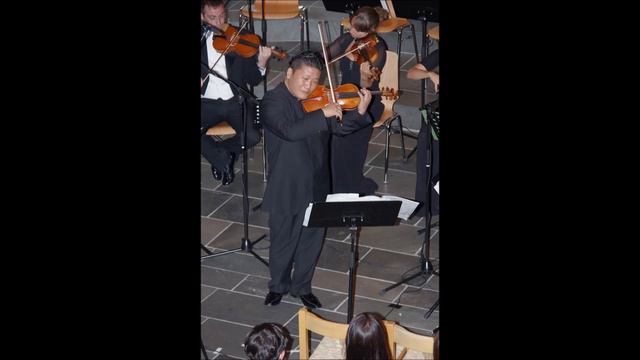 Edwin E.S. Kim - Violine  N. Paganini La Campanella 3.Satz aus Violinkonzert Nr.2 b-moll