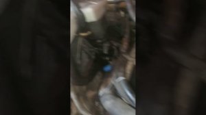 смена патрубка подогрева дросселя на Опель Тигра