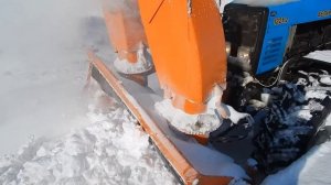 Снегоочиститель СУ 2.1 на тракторе МТЗ 1221