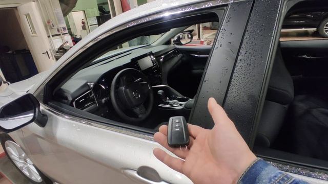 TOYOTA CAMRY комфорт