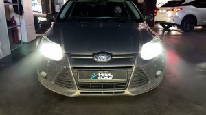 Ford Focus 3 2013 года - установка билед модулей Aozoom Мини-Q1 и замена масок фар