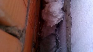 Пеноизол - Жидкий Пенопласт. Открытая заливка сверху. Утепление стен