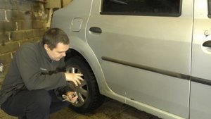 Как подкрасить авто своими руками за 5 минут