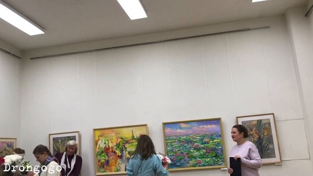 Подольск: Открытие Выставки Любови Михайловой "Цвет летнего настроения". #drongogo смотреть онлайн