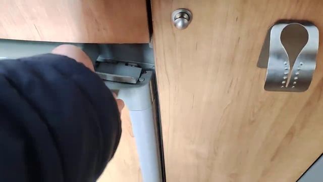 Обзор стильного двуосного автодома,кемпера,трейлера ACE SUPERME SUPERSTAR 2008 года 4-5 мест огонёк смотреть онлайн