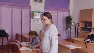 Ирина Сеньчукова "Быть учителем нелегкая работа"//Ералашх