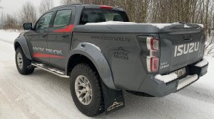 Взял Isuzu D-Max Arctic Trucks - большие возможности на поле и трассе
