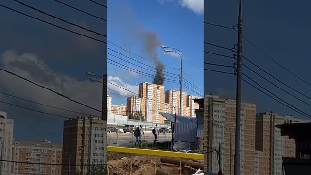 В Москве сильный пожар в многоэтажке на Дмитровском шоссе