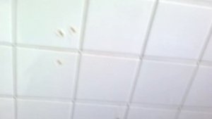 Отверстие в простой керамической плитке- легко!