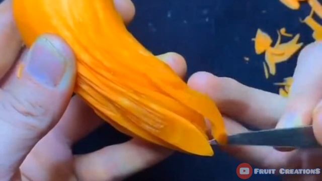 Carving carrot into bird смотреть онлайн