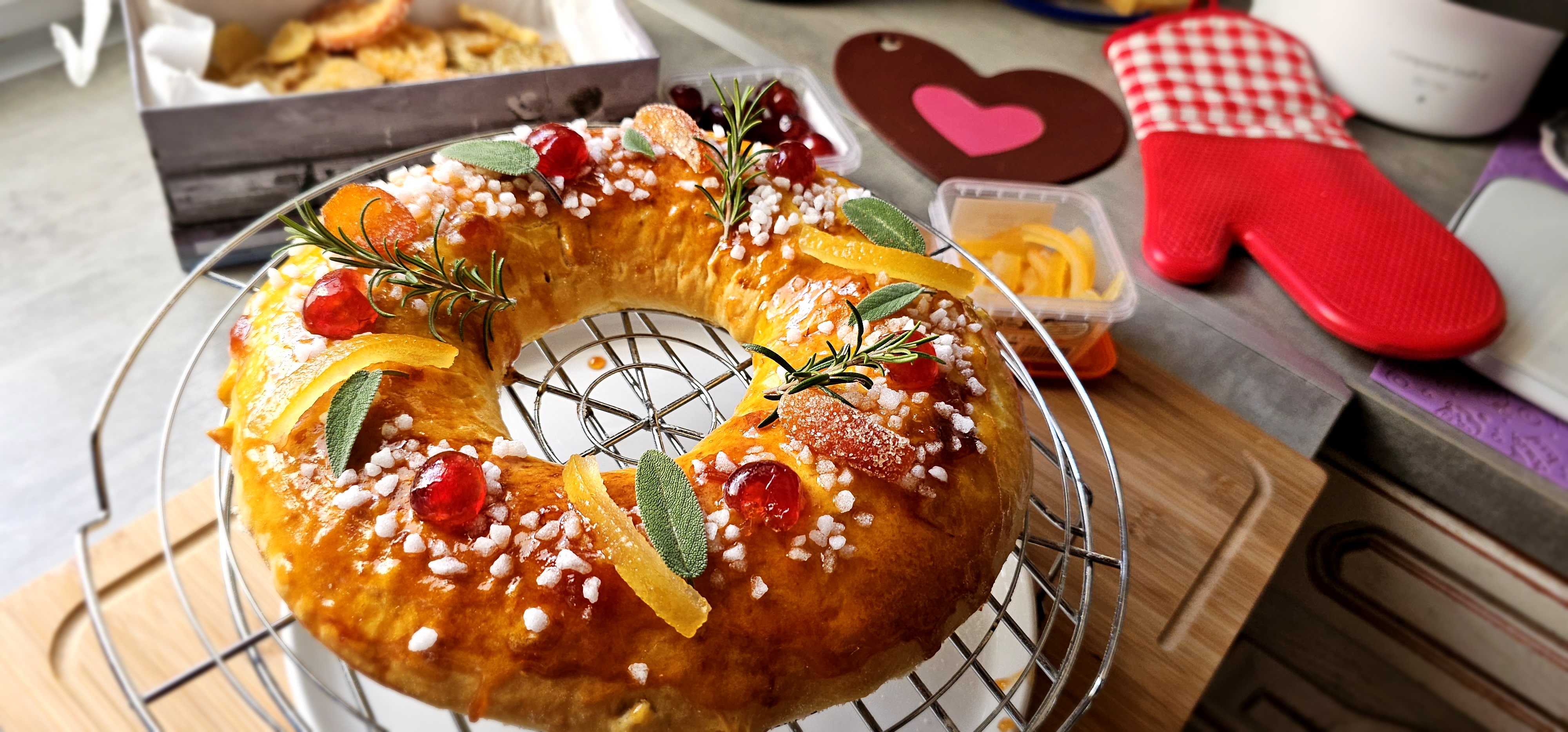Французская КОРОЛЕВСКАЯ БРИОШЬ с сюрпризом/ Galette des Rois