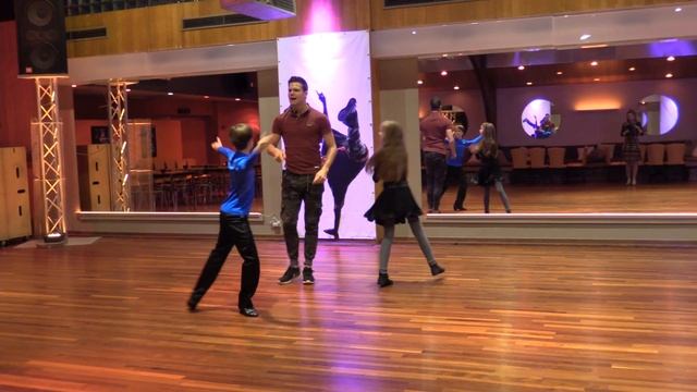 Самба 10.11.17 смотреть онлайн