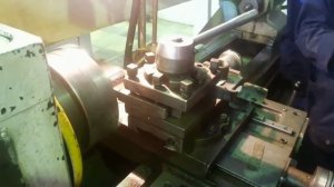 Нарезание наружной резьбы резцом