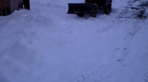 Самодельный отвал на минитрактор. Чистка снега