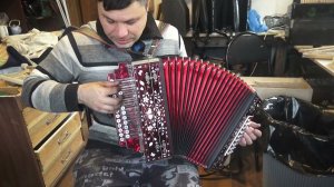 Одинокая гармонь песня на гармошке в джазовом стиле