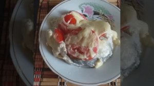 ФИЛЕ ТРЕСКИ В ДУХОВКЕ С СЫРОМ И ПОМИДОРАМИ. Очень нежная рыба в духовке. #Shorts