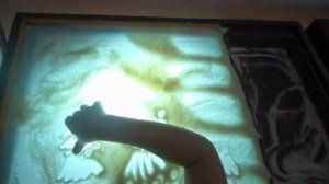 "Сказочные ёлочки" (рисование песком на стекле)