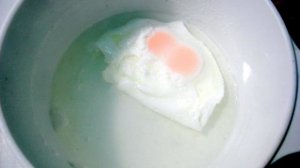 Яйца пашот в микроволновке