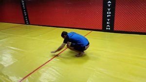 Для борцов. Упражнение лягушка.