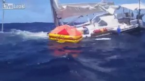 Спасательные операции - Спасение людей с тонущей яхты у Кокосовых островов