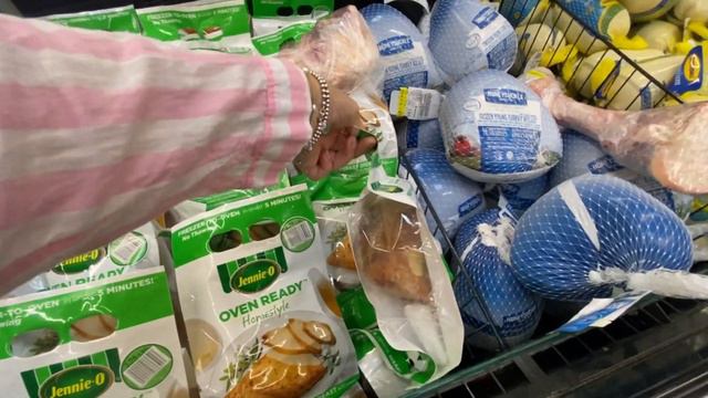 УЖАС ЧТО ТВОРИТСЯ В США ДАЖЕ НЕТ ИНДЮШКИ К ДНЮ БЛАГОДАРЕНИЯ смотреть онлайн