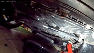 Ауди А6 Замена масла или как достать сливную пробку)