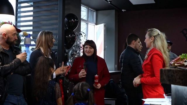 BarberShop - BORODaCHI ул. Ст. Дивизии 195, г. Новомосковск (Shooting by Santa Calibri) смотреть онлайн