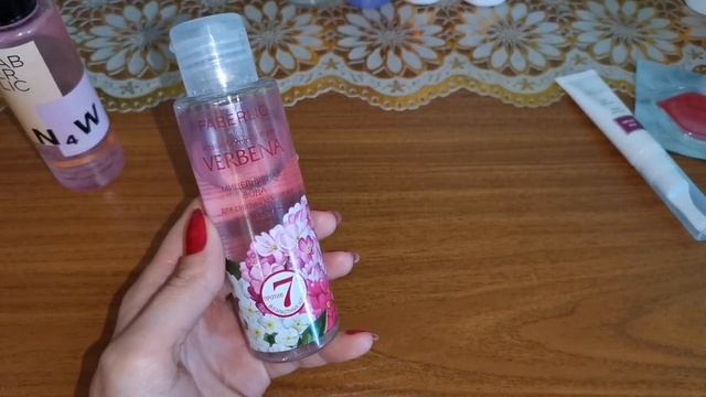 Beauty Vlog✨ куда мне столько?!? Моя косметичка дня/Тоники д/лица и мицелярка/отзывы и рекомендации смотреть онлайн