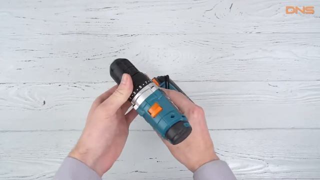 Распаковка шуруповерта Bort BAB-18Ux2-DK / Unboxing Bort BAB-18Ux2-DK смотреть онлайн