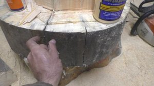 Как бороться с трещинами, Как убрать трещины на бревне, Чем заделать трещины.