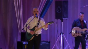 "Замыкая круг"