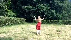 КРАСНОЕ ПЛАТЬЕ ГРУППА ШТАР ТАНЕЦ