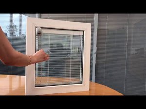 Пластиковые окна со встроенными жалюзи