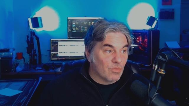 Unraid Vs TrueNas Core- is One Better For You? смотреть онлайн