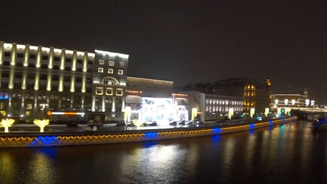 Новогодняя Москва 2022. Парк Зарядье. Как украсили Москву. Куда сходить в Москве в новый год.