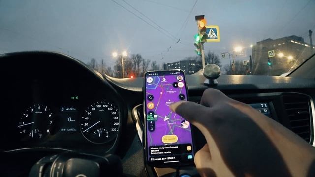 РАБОТАЮ в ЯНДЕКС ТАКСИ по ТАРИФУ ЭКОНОМ в ПИТЕРЕ | ЛЕНИВЫЙ