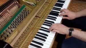 рояль Красный Октябрь 1.5