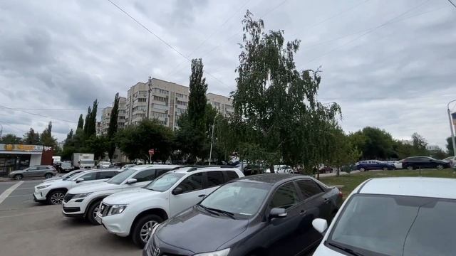 Прогулки по Уфе, улица Аксакова, Уфа, Дома под снос и новостройки смотреть онлайн