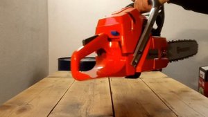 TEST Chainsaw Husqvarna 365 X-Torq
