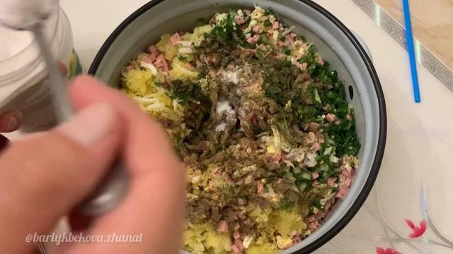 Окрошка на кефире и минеральной воде. Нежный удачный рецепт