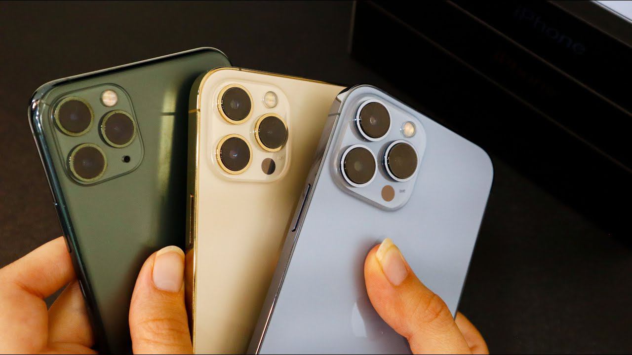 А что если не ждать iPhone 14 PRO MAX? 11 PRO MAX 12 PRO MAX или 13 PRO MAX? Сравнение 2022 смотреть онлайн