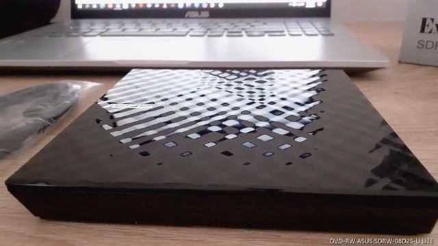 ASUS SDRW-08D2S-U LITE DVD-RW Review смотреть онлайн