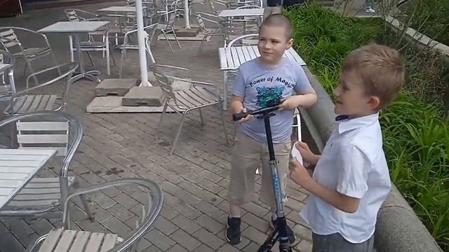 Видео № 9. День рождения Александра. смотреть онлайн